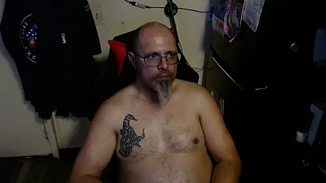 KrazyLegz online show from April 1, 2026, 10:50 pm