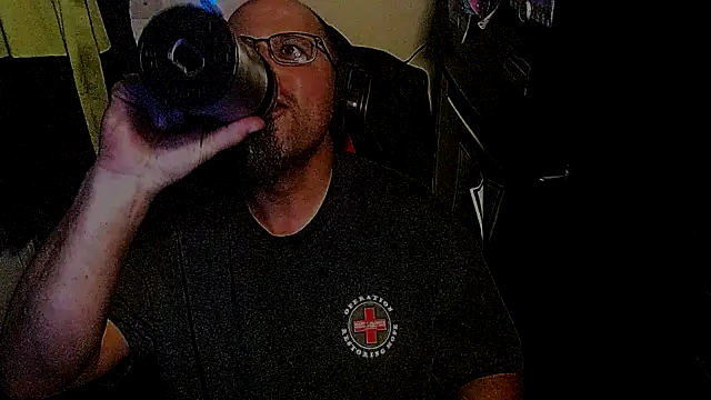 KrazyLegz online show from November 1, 2025, 10:14 pm