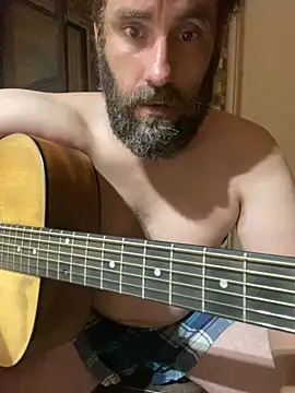 Snapshot of bigJohnson223 chatting on September 17, 2025, 4:03 am bigJohnson223 online show from September 17, 2025, 4:03 am