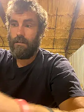 Snapshot of bigJohnson223 chatting on October 4, 2025, 5:20 am bigJohnson223 online show from October 4, 2025, 5:20 am