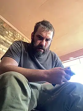 Snapshot of bigJohnson223 chatting on January 18, 2025, 10:17 pm bigJohnson223 online show from January 18, 2025, 10:17 pm