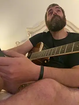 Snapshot of bigJohnson223 chatting on February 27, 2025, 7:08 am bigJohnson223 online show from February 27, 2025, 7:08 am