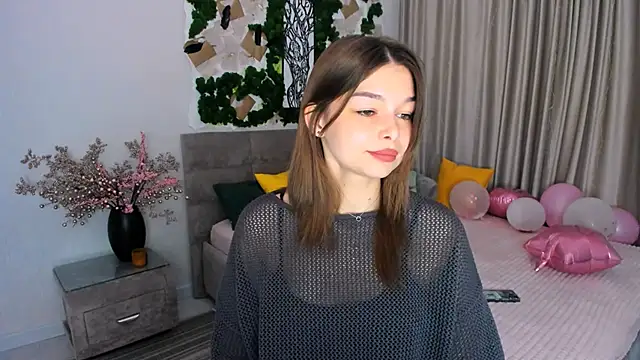 Snapshot of ContinentOfTranquility chatting on February 28, 2025, 4:32 am ContinentOfTranquility online show from February 28, 2025, 4:32 am