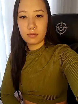 Snapshot of Japabaixinha chatting on February 24, 2025, 3:33 am Japabaixinha online show from February 24, 2025, 3:33 am