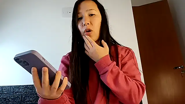 Snapshot of Japabaixinha chatting on September 24, 2025, 12:44 pm Japabaixinha online show from September 24, 2025, 12:44 pm