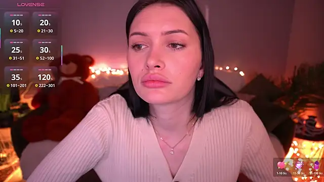 Snapshot of MilaSecrett chatting on February 22, 2026, 2:41 pm MilaSecrett online show from February 22, 2026, 2:41 pm