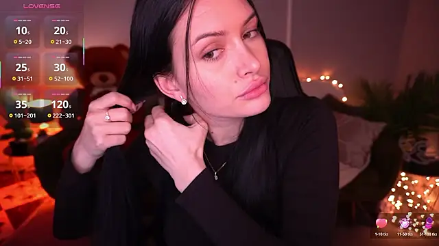 Snapshot of MilaSecrett chatting on February 1, 2026, 2:26 pm MilaSecrett online show from February 1, 2026, 2:26 pm