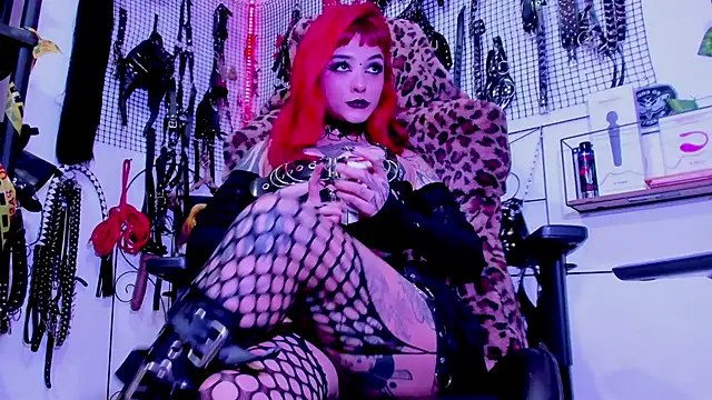 Agatha BDSM online show from March 19, 2025, 6:44 pm