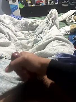 Snapshot of Your_love39 chatting on January 17, 2026, 7:45 am Your love39 online show from January 17, 2026, 7:45 am