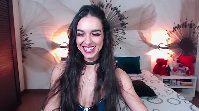 Snapshot of KatherineBisou chatting on February 21, 2026, 8:55 pm KatherineBisou online show from February 21, 2026, 8:55 pm