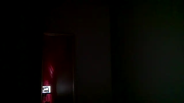 Snapshot of CloudyBoy_Toy chatting on February 17, 2025, 9:00 pm CloudyBoy Toy online show from February 17, 2025, 9:00 pm