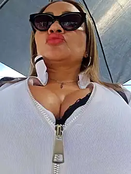 Afroditecash online show from March 14, 2026, 7:20 pm