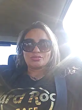 Afroditecash online show from April 3, 2026, 3:40 pm