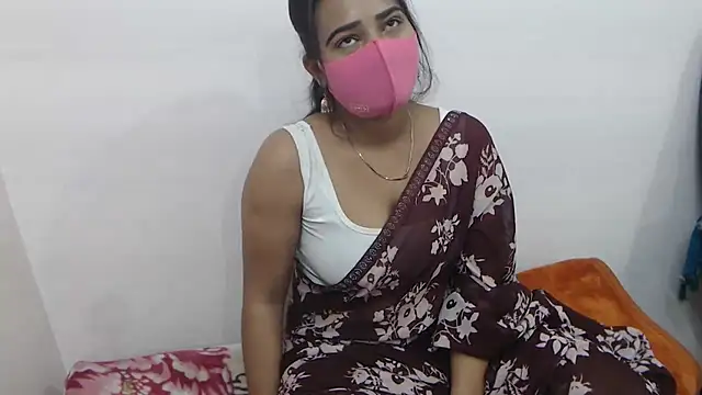 wildbabes online show from July 17, 2026, 7:55 pm