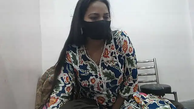 wildbabes online show from December 17, 2025, 5:51 pm