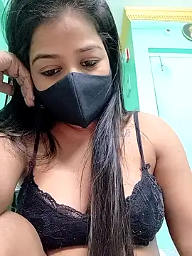 Monalisa Singh online show from October 27, 2025, 5:47 pm