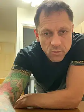 Snapshot of Yourhotboy_42 chatting on January 31, 2025, 7:18 pm Yourhotboy 42 online show from January 31, 2025, 7:18 pm