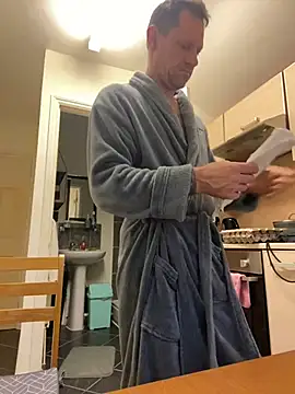 Snapshot of Yourhotboy_42 chatting on February 1, 2025, 4:00 pm Yourhotboy 42 online show from February 1, 2025, 4:00 pm