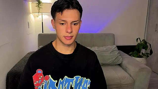 Alexxblue online show from November 20, 2025, 4:24 am