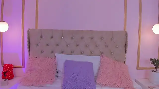 Snapshot of ivy_collins chatting on July 22, 2026, 9:06 pm ivy collins online show from July 22, 2026, 9:06 pm