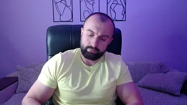 Snapshot of brindlefly6969 chatting on February 2, 2026, 12:37 pm brindlefly6969 online show from February 2, 2026, 12:37 pm