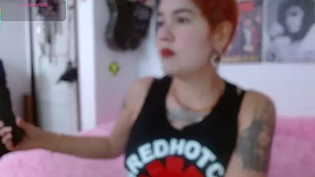 Snapshot of star_of_morning_666 chatting on November 6, 2025, 2:10 pm star of morning 666 online show from November 6, 2025, 2:10 pm