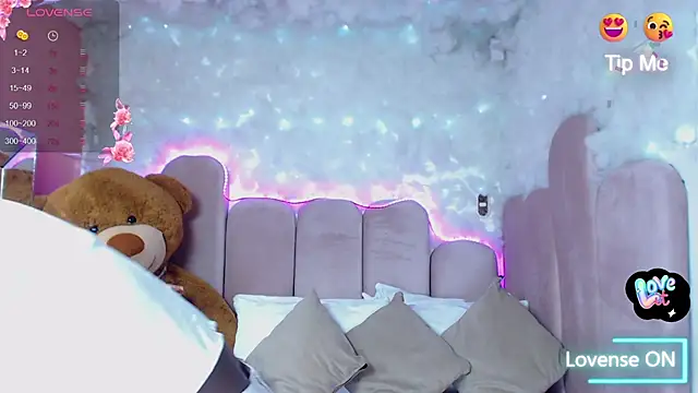 puca ebony online show from March 12, 2025, 7:47 pm