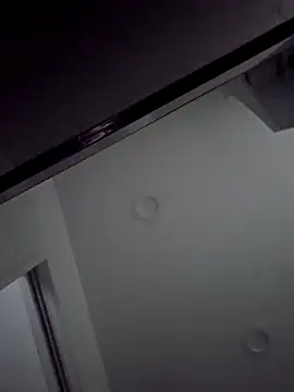 Iliketocooksquirt25 online show from November 11, 2025, 9:42 pm