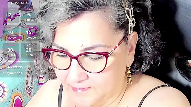 cataleya mom online show from October 15, 2025, 4:55 am