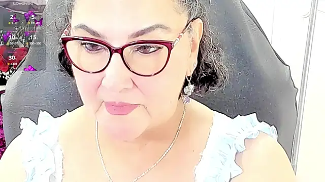 cataleya mom online show from June 5, 2026, 1:32 am
