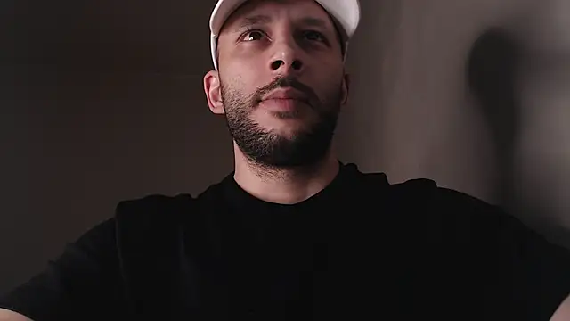 henryaxe online show from November 10, 2025, 2:27 am