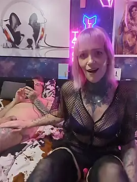 Micky Mouth online show from December 2, 2025, 7:48 pm