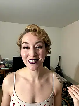 Snapshot of ketarisenup chatting on November 10, 2025, 4:06 am ketarisenup online show from November 10, 2025, 4:06 am