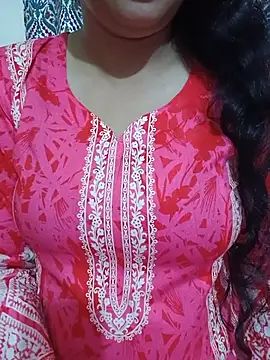Snapshot of Priya_Boudi chatting on July 21, 2026, 6:31 pm Priya Boudi online show from July 21, 2026, 6:31 pm