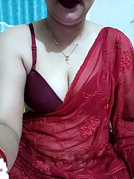 Priya Boudi online show from March 18, 2025, 5:01 pm