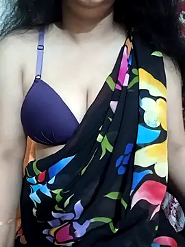 Snapshot of Priya_Boudi chatting on April 22, 2026, 7:09 pm Priya Boudi online show from April 22, 2026, 7:09 pm
