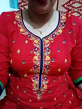 Priya Boudi online show from March 4, 2025, 5:03 pm