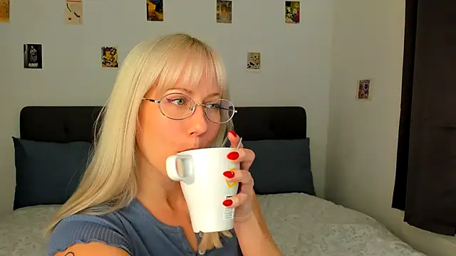 Ad Astrid online show from February 15, 2026, 7:35 pm