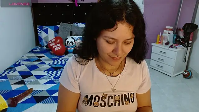 Snapshot of soniafuckboobs chatting on March 13, 2025, 6:34 pm soniafuckboobs online show from March 13, 2025, 6:34 pm
