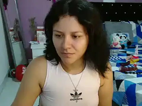 Snapshot of soniafuckboobs chatting on March 6, 2025, 3:24 pm soniafuckboobs online show from March 6, 2025, 3:24 pm