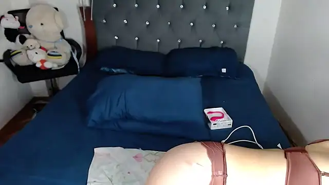 Chantal hott online show from March 3, 2026, 9:22 pm