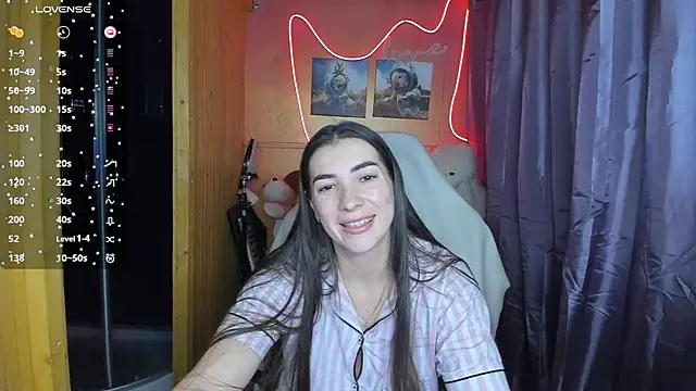 Snapshot of Fiery_Brunette_ chatting on February 28, 2025, 2:31 pm Fiery Brunette  online show from February 28, 2025, 2:31 pm