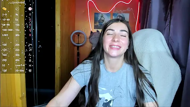 Snapshot of Fiery_Brunette_ chatting on September 13, 2025, 5:40 am Fiery Brunette  online show from September 13, 2025, 5:40 am