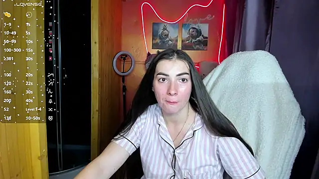 Snapshot of Fiery_Brunette_ chatting on October 11, 2025, 8:48 am Fiery Brunette  online show from October 11, 2025, 8:48 am