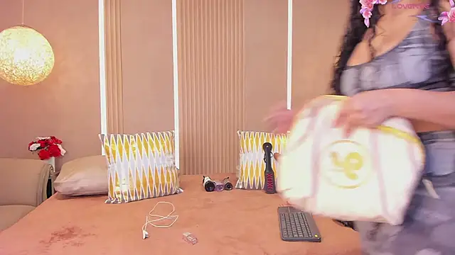 sabrina shark  online show from March 5, 2026, 2:52 am