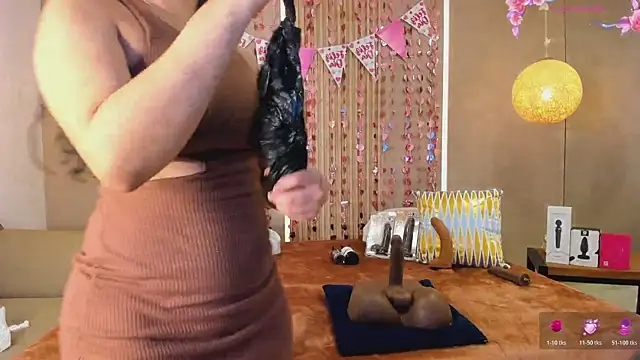 sabrina shark  online show from February 17, 2026, 2:42 am