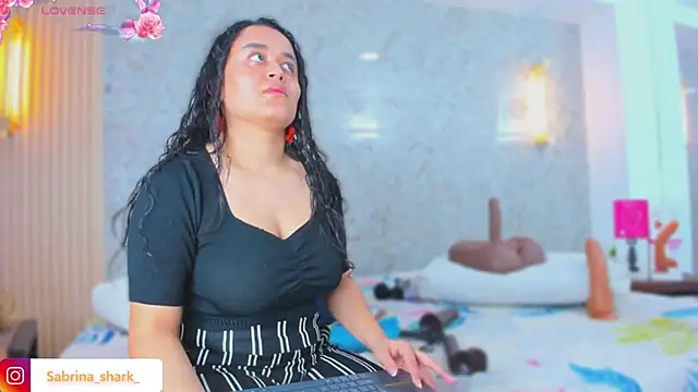 sabrina shark  online show from October 28, 2025, 3:40 am