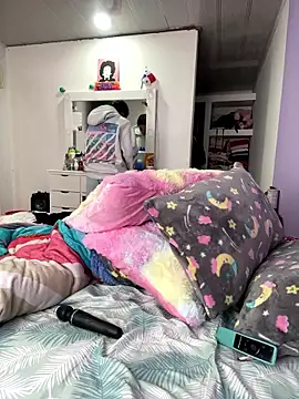 hannahb-e online show from January 14, 2026, 2:42 pm