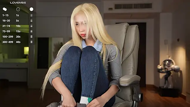 Snapshot of sigmasian chatting on January 15, 2026, 4:49 am sigmasian online show from January 15, 2026, 4:49 am