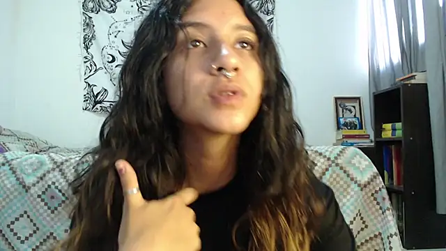 Snapshot of AlinaWoolf_ chatting on December 10, 2024, 1:44 pm AlinaWoolf  online show from December 10, 2024, 1:44 pm